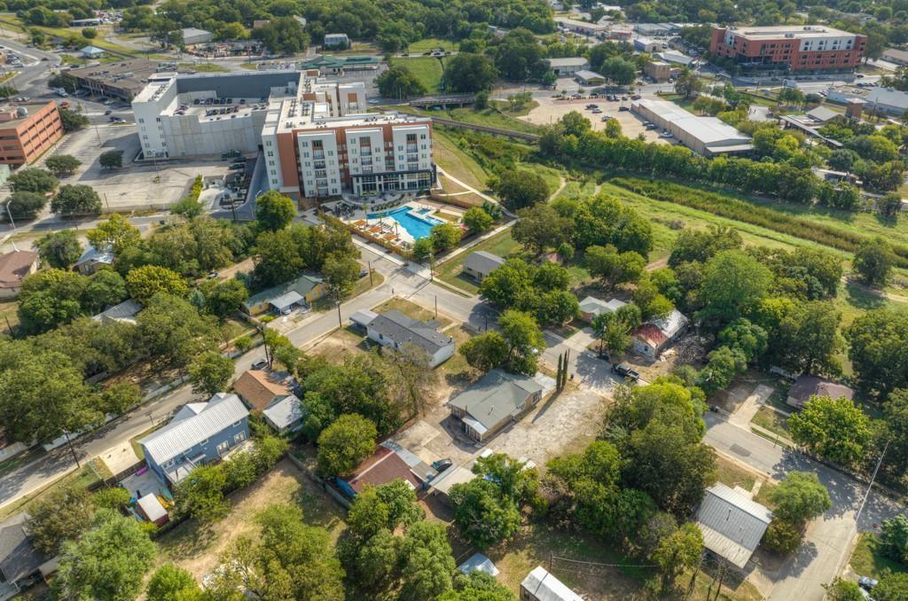 512 Valley St, San Marcos, TX 78666