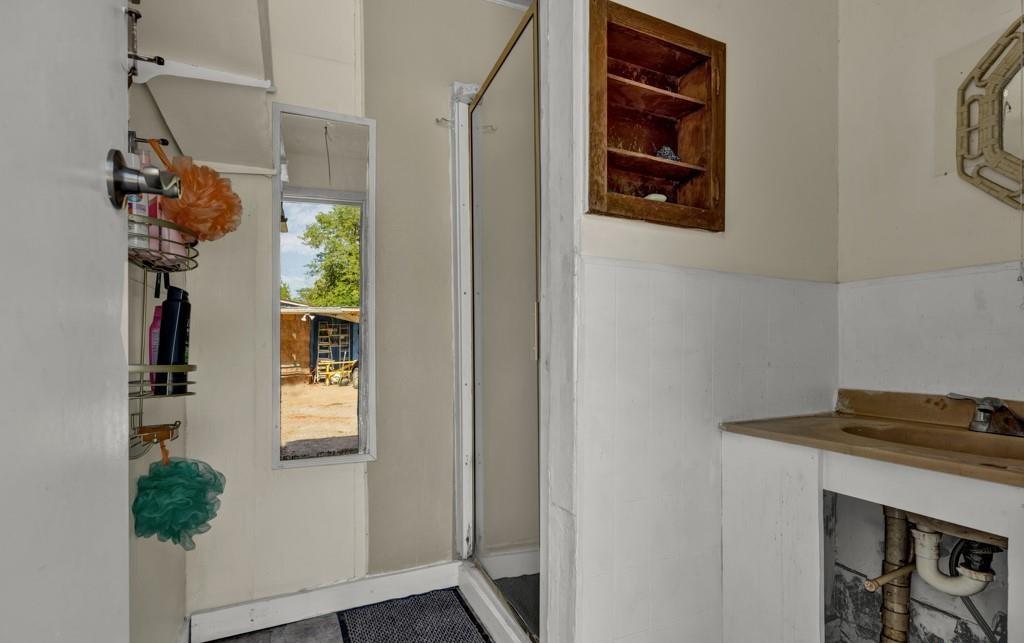 512 Valley St, San Marcos, TX 78666