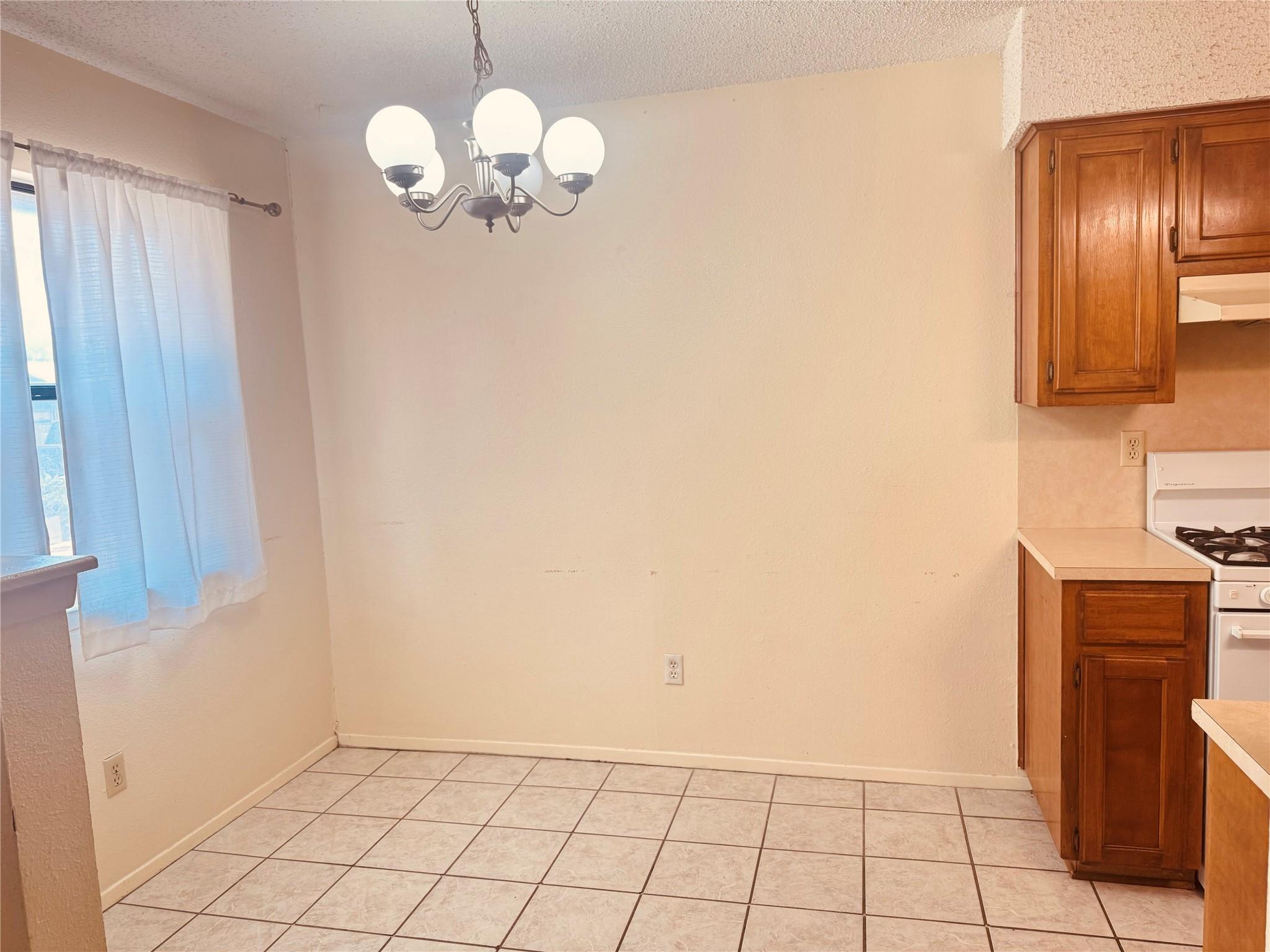 12810 E Hymeadow Dr # A, Austin, TX 78729