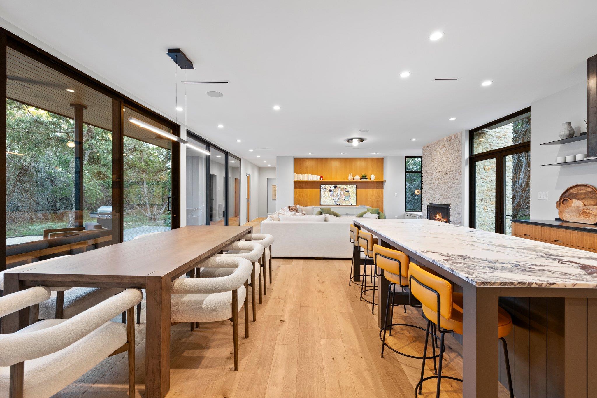 300 Misti Lane Ln, Driftwood, TX 78619