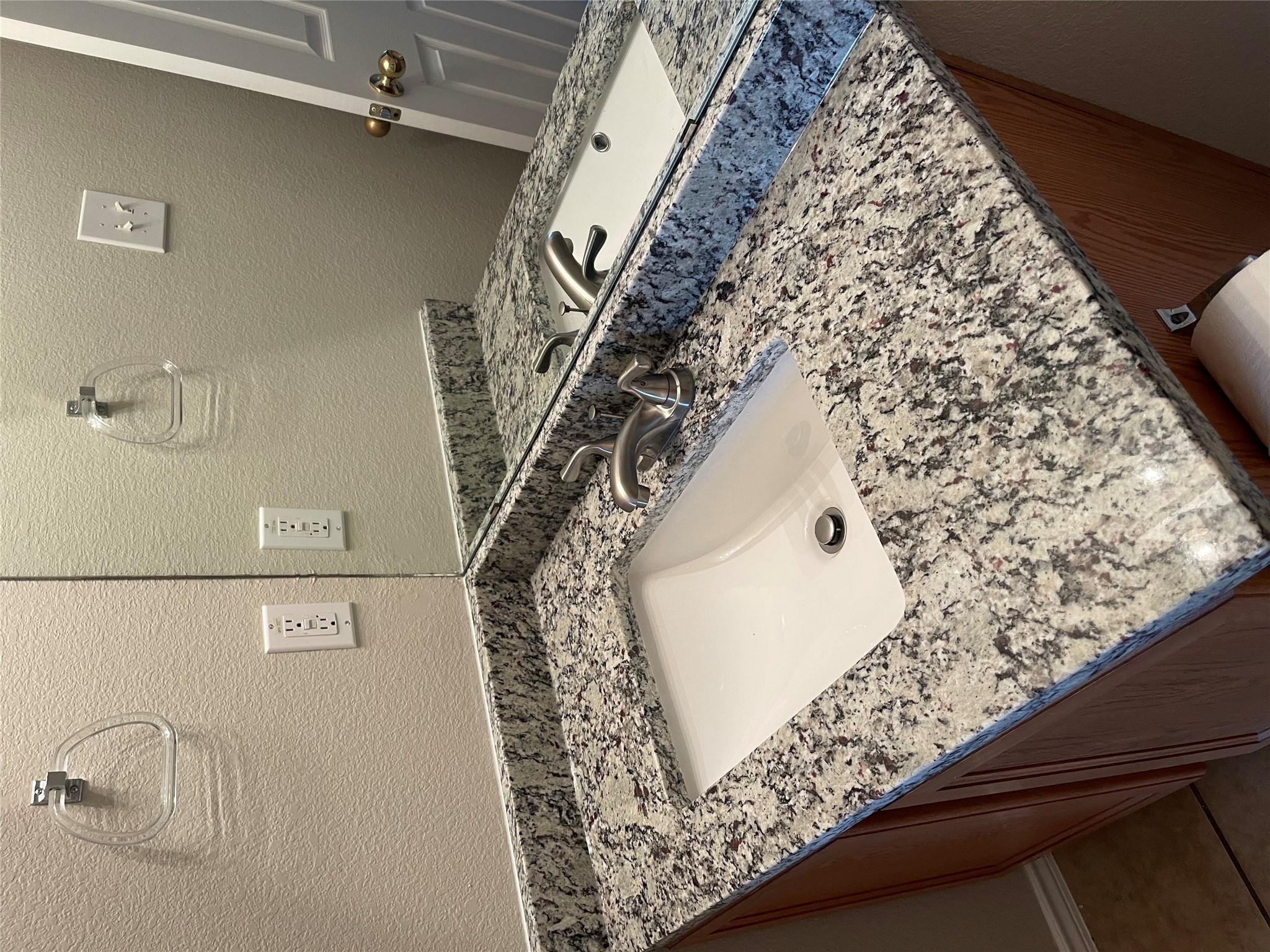 229 Killian Loop, Hutto, TX 78634