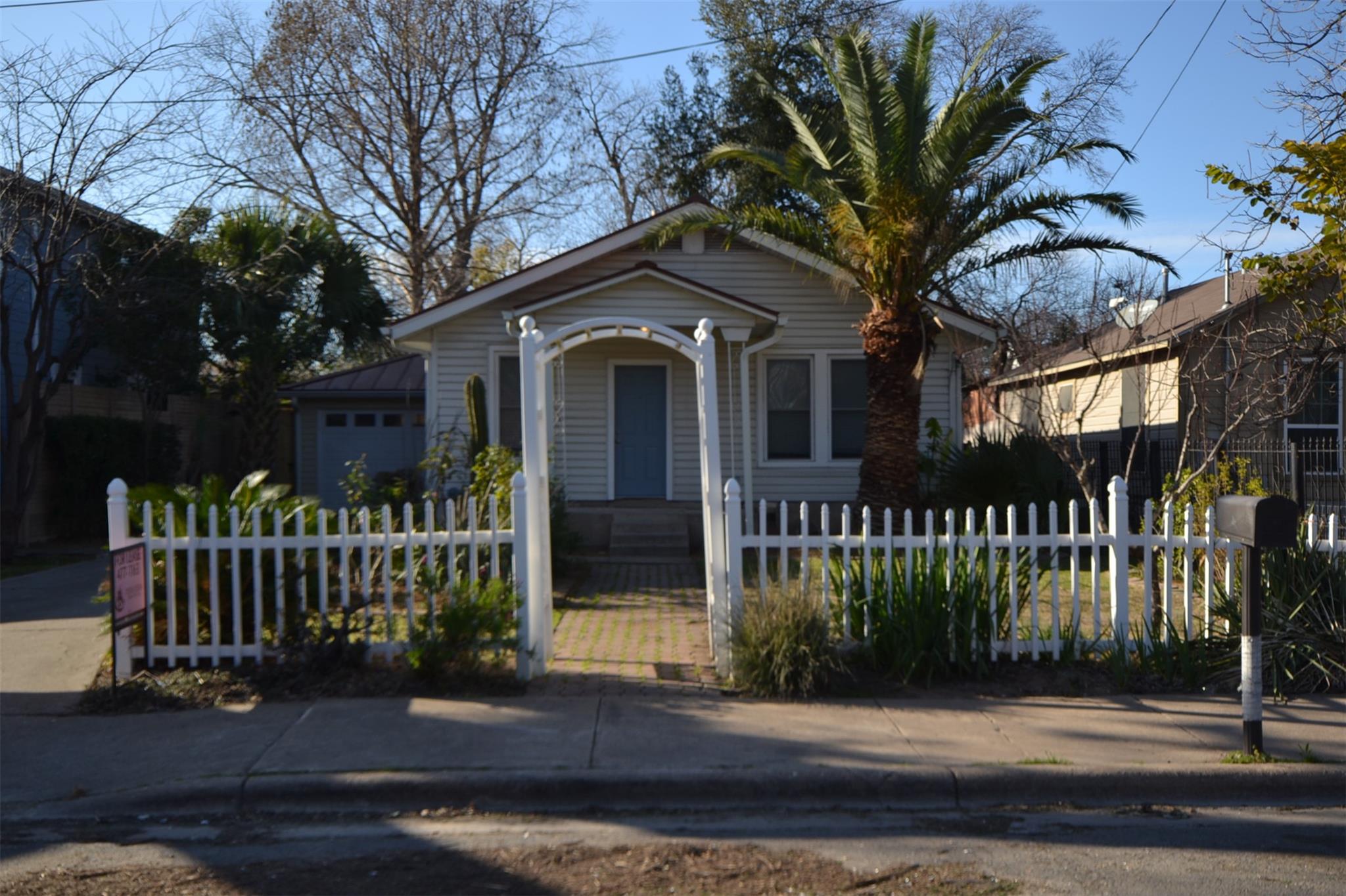 7602 Blessing Ave, Austin, TX 78752