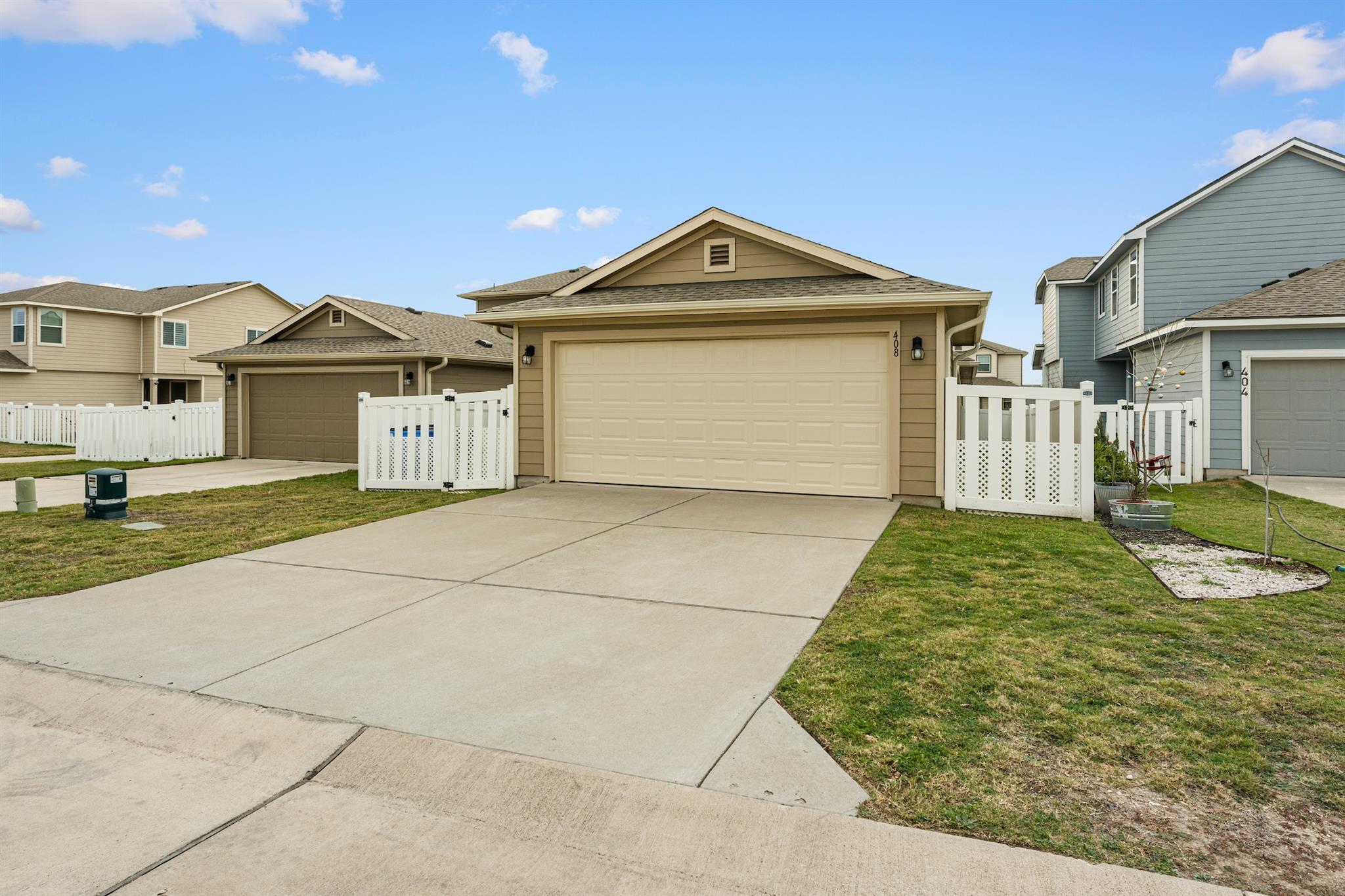 408 Cane River Rd, Pflugerville, TX 78660