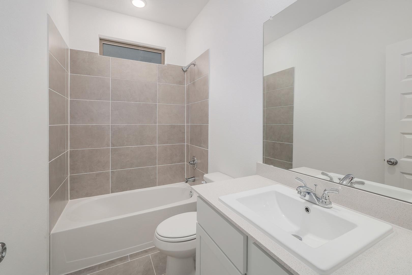 445 Lucky Ave, Elgin, TX 78621