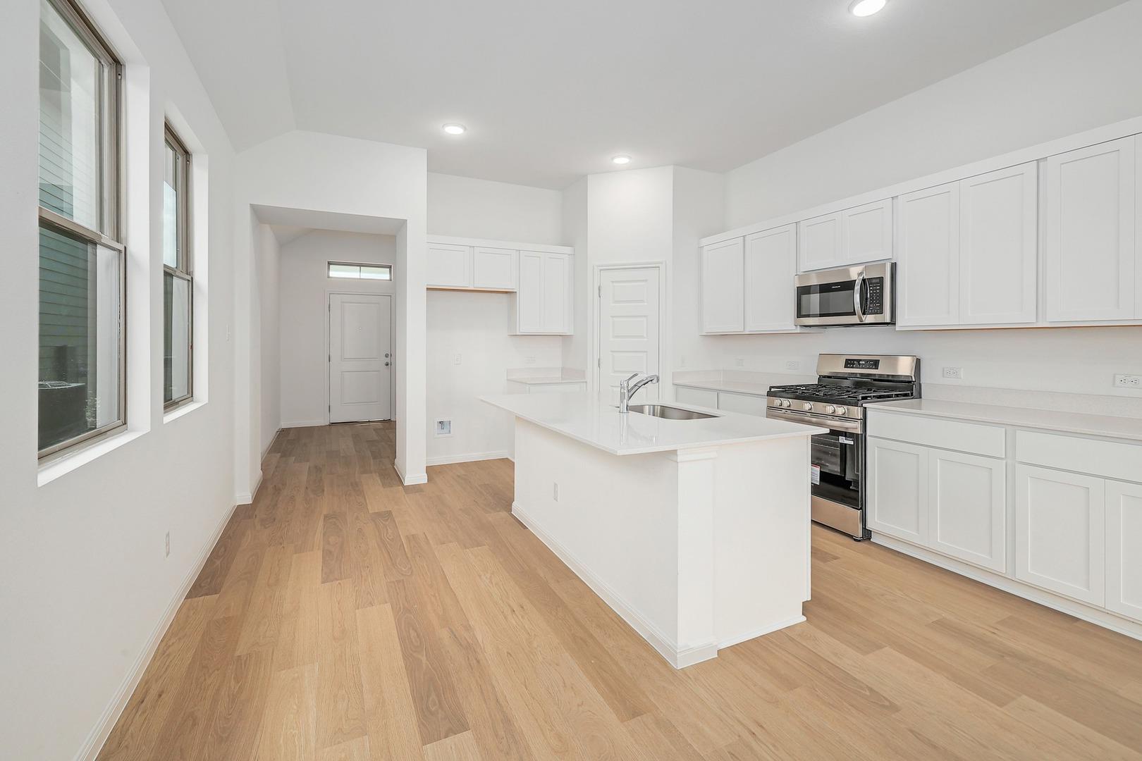 445 Lucky Ave, Elgin, TX 78621