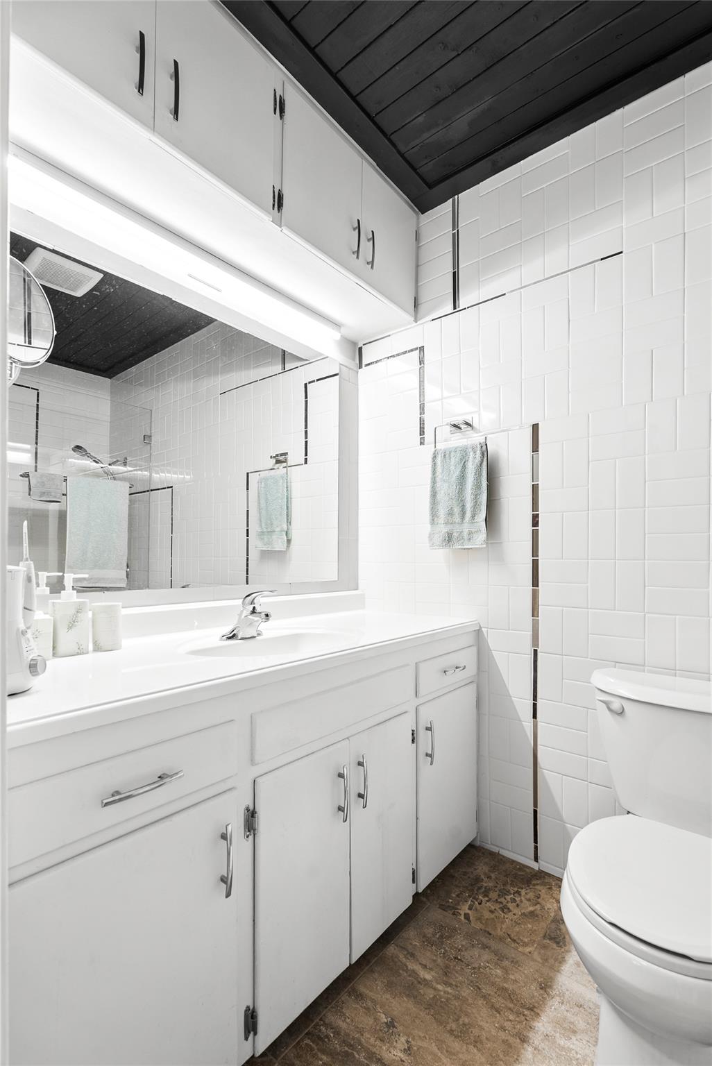 204 Taylor Rd, Elgin, TX 78621