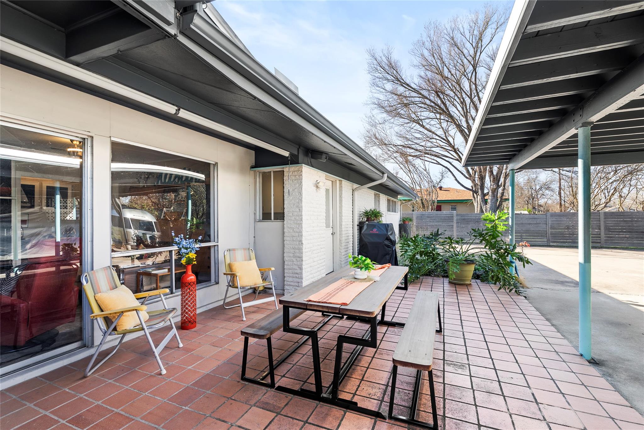 204 Taylor Rd, Elgin, TX 78621