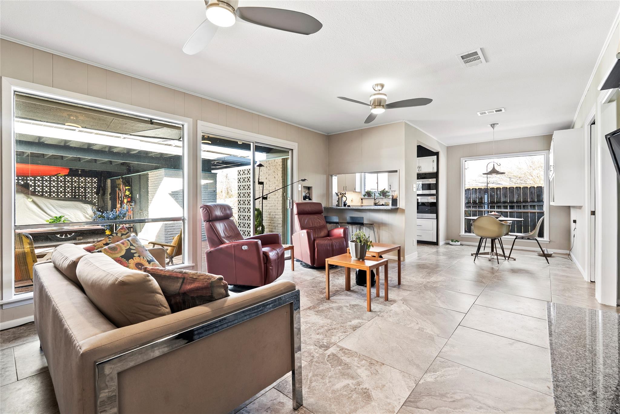 204 Taylor Rd, Elgin, TX 78621