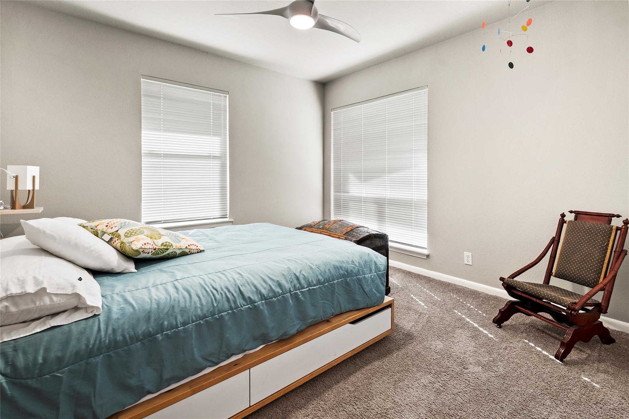 204 Taylor Rd, Elgin, TX 78621