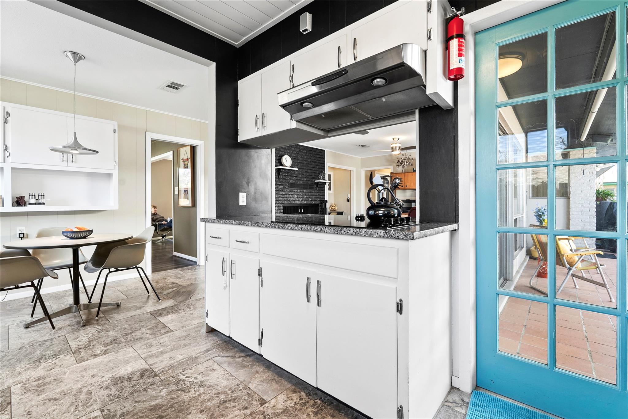 204 Taylor Rd, Elgin, TX 78621