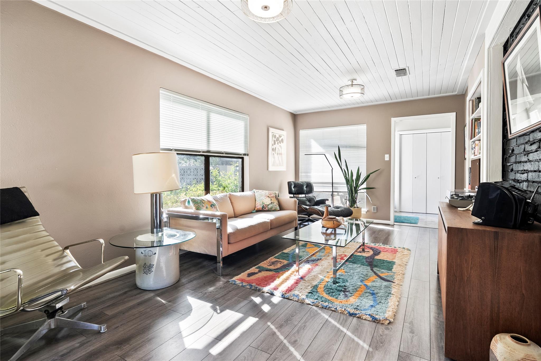 204 Taylor Rd, Elgin, TX 78621