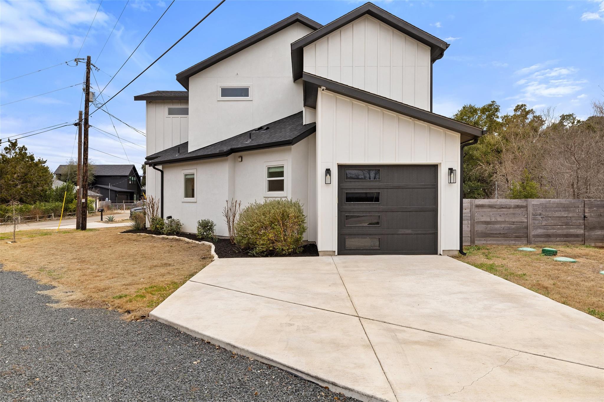 18200 Fair Ln, Jonestown, TX 78645