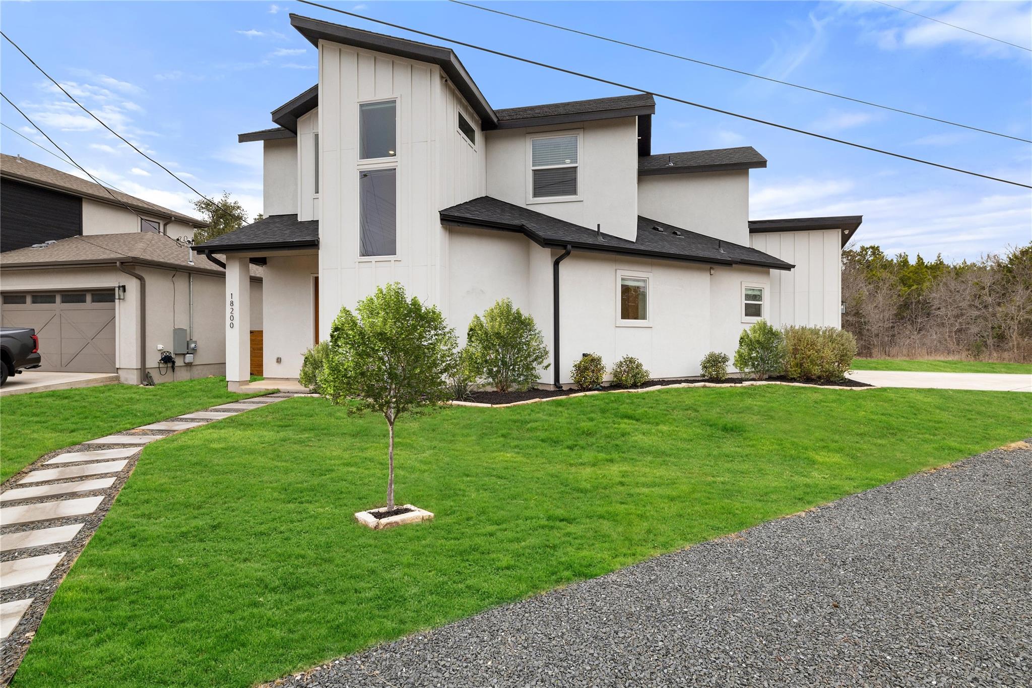 18200 Fair Ln, Jonestown, TX 78645