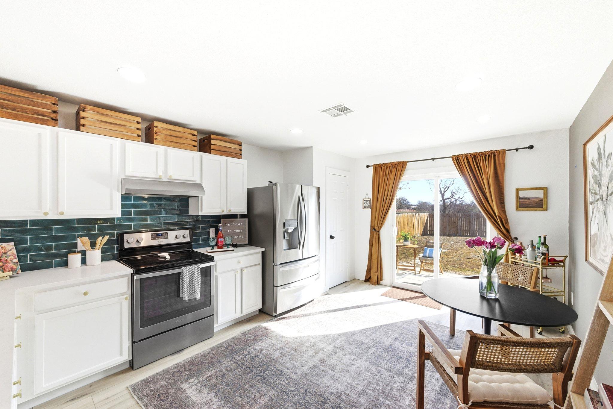 5905 Los Dios Pl, Del Valle, TX 78617