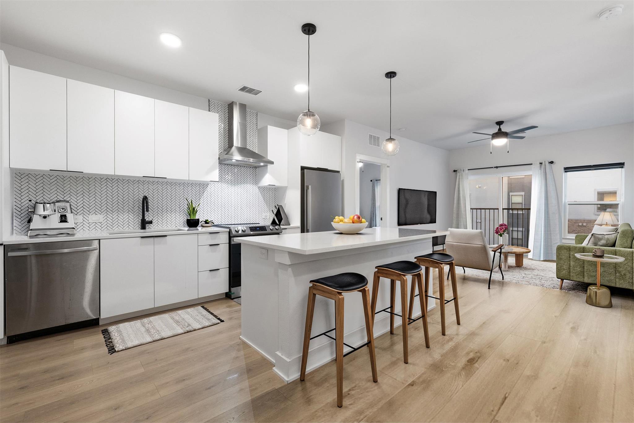 2500 Longview St # 418, Austin, TX 78705