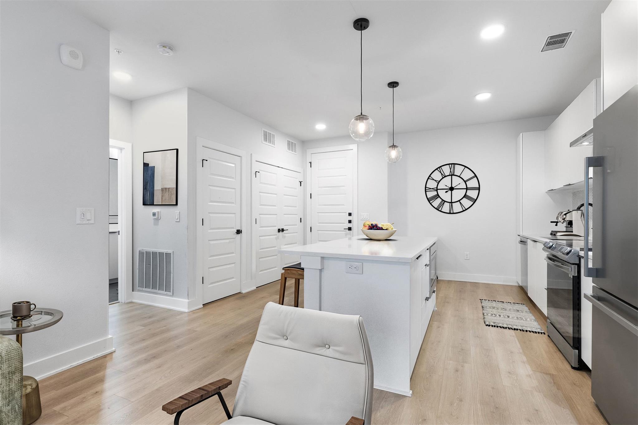 2500 Longview St # 418, Austin, TX 78705