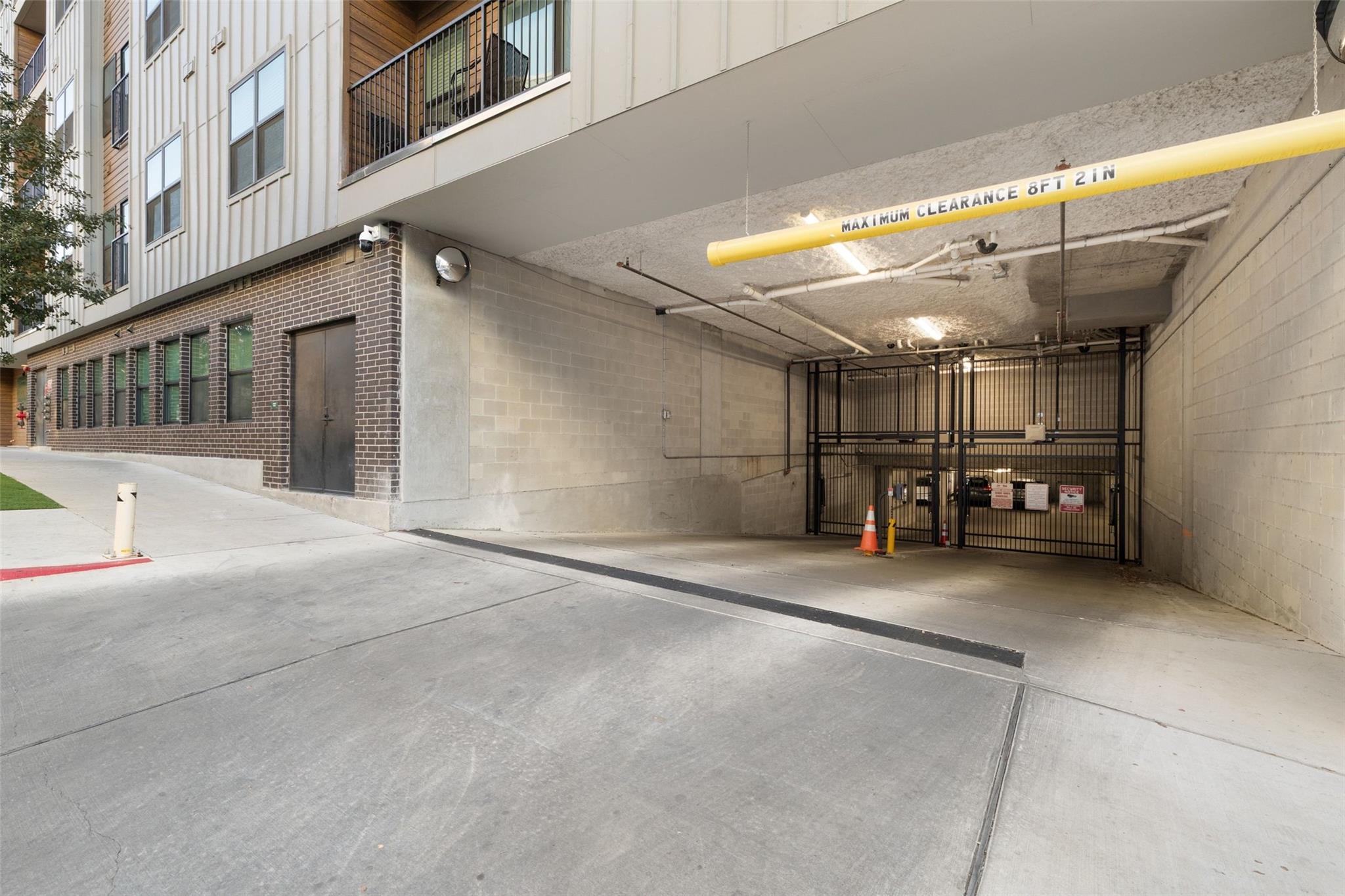 2500 Longview St # 418, Austin, TX 78705