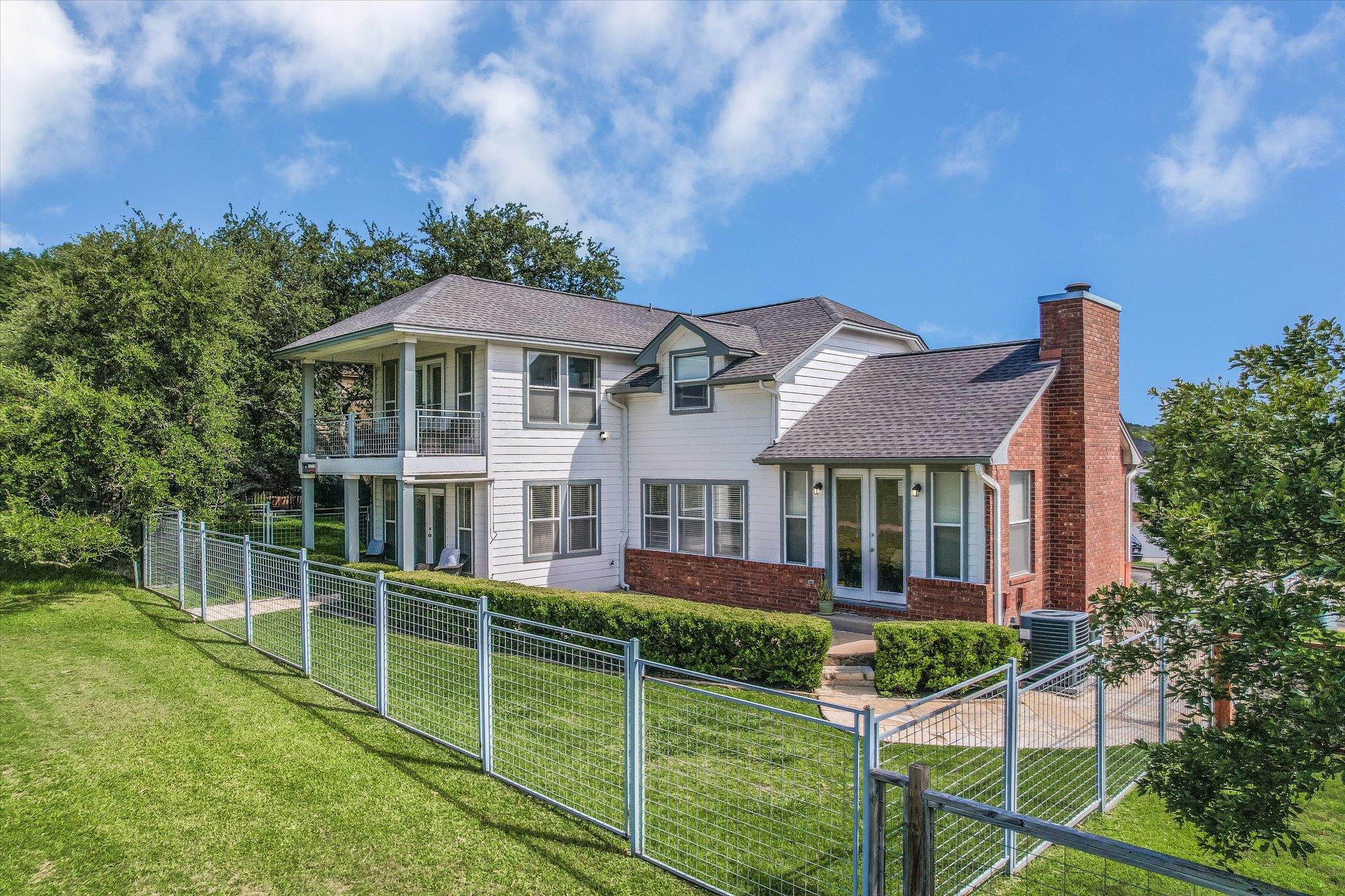 5731 Misty Hill Cv, Austin, TX 78759