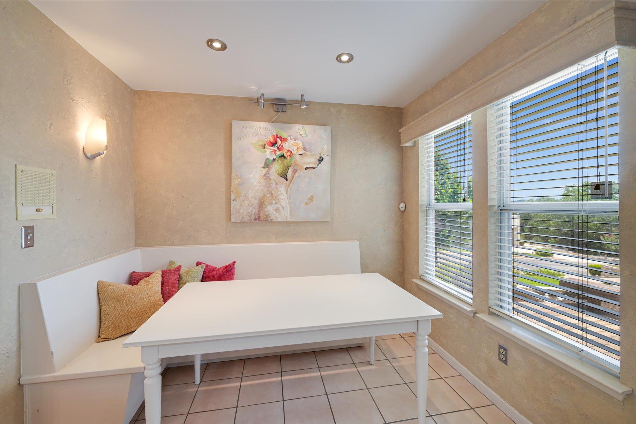 5731 Misty Hill Cv, Austin, TX 78759