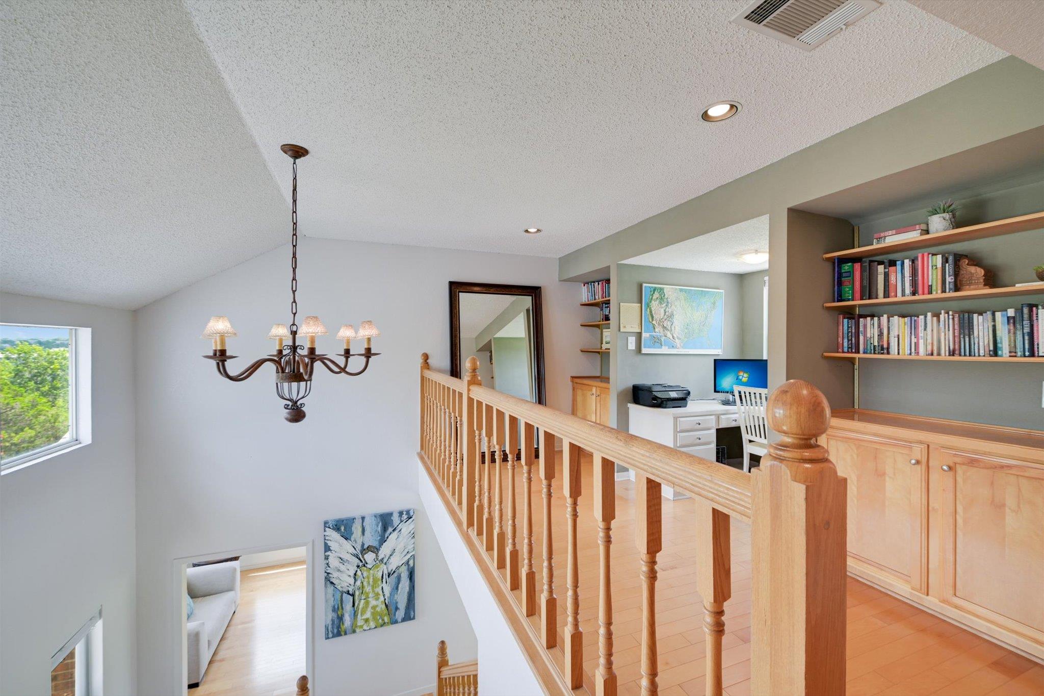 5731 Misty Hill Cv, Austin, TX 78759