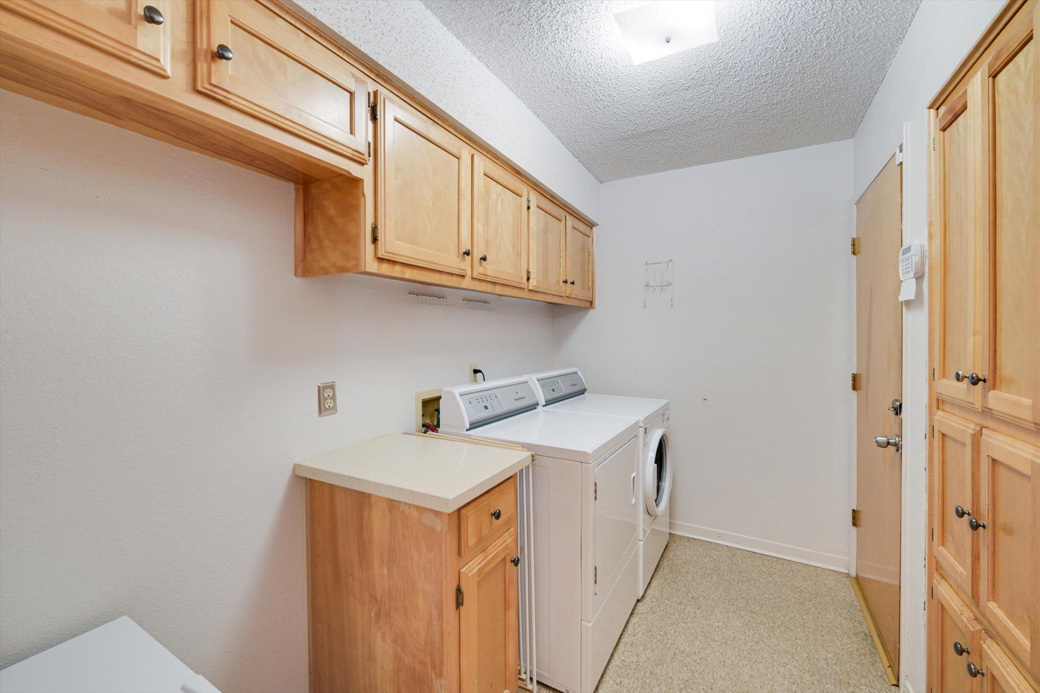 5731 Misty Hill Cv, Austin, TX 78759