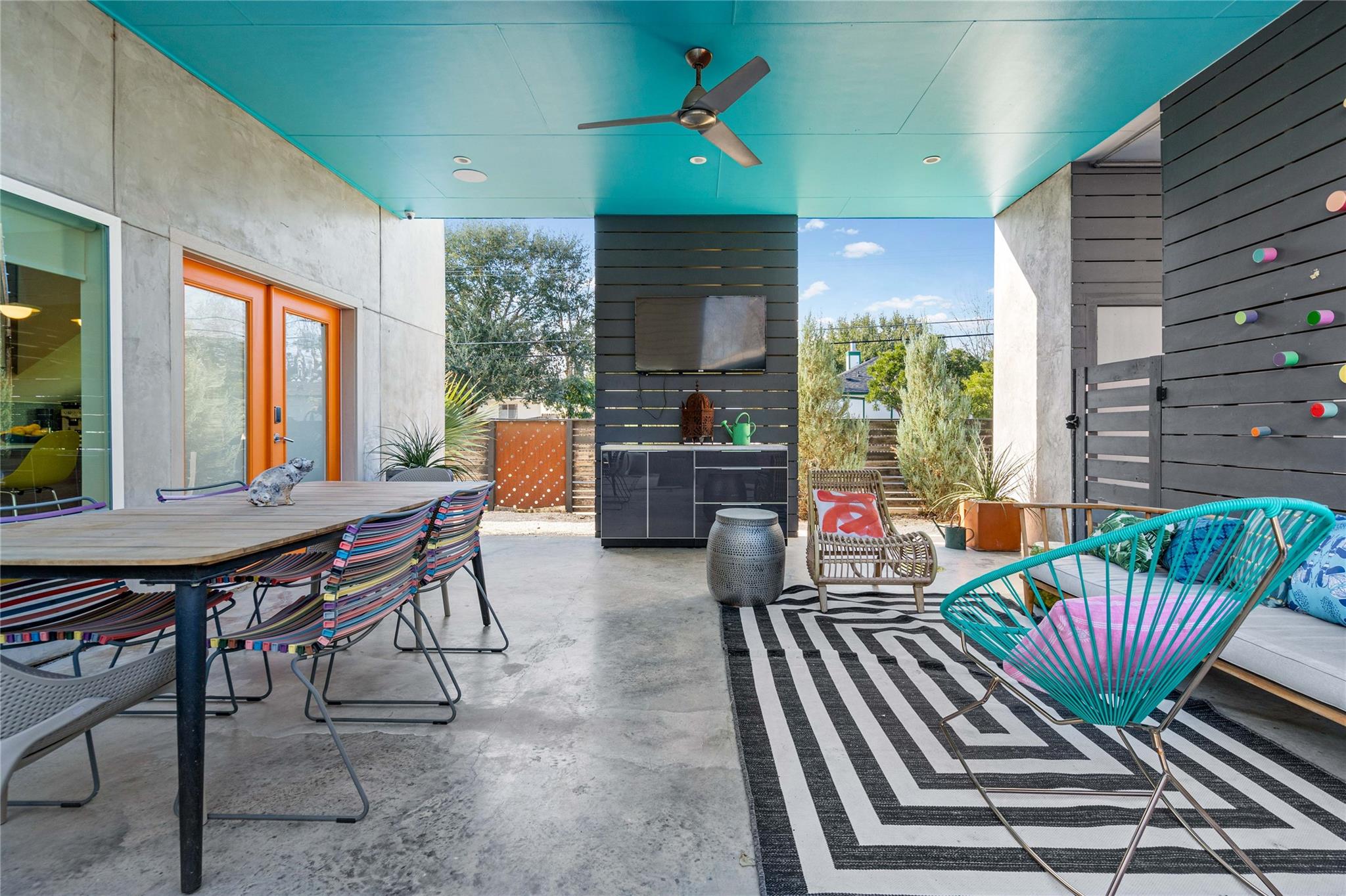 5900 Ventus St, Austin, TX 78721