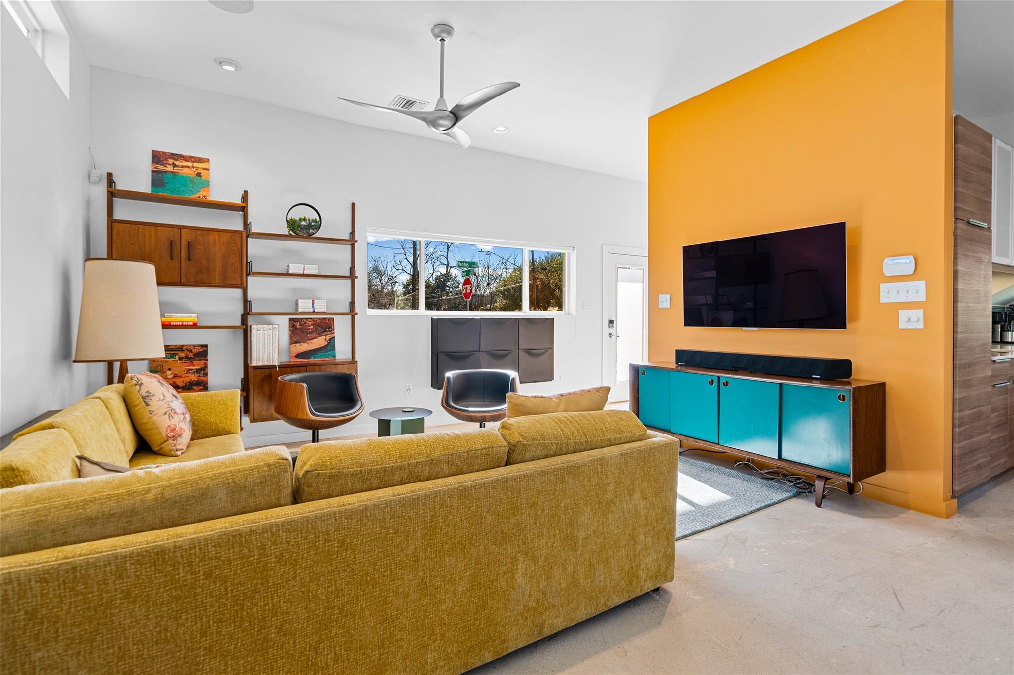 5900 Ventus St, Austin, TX 78721