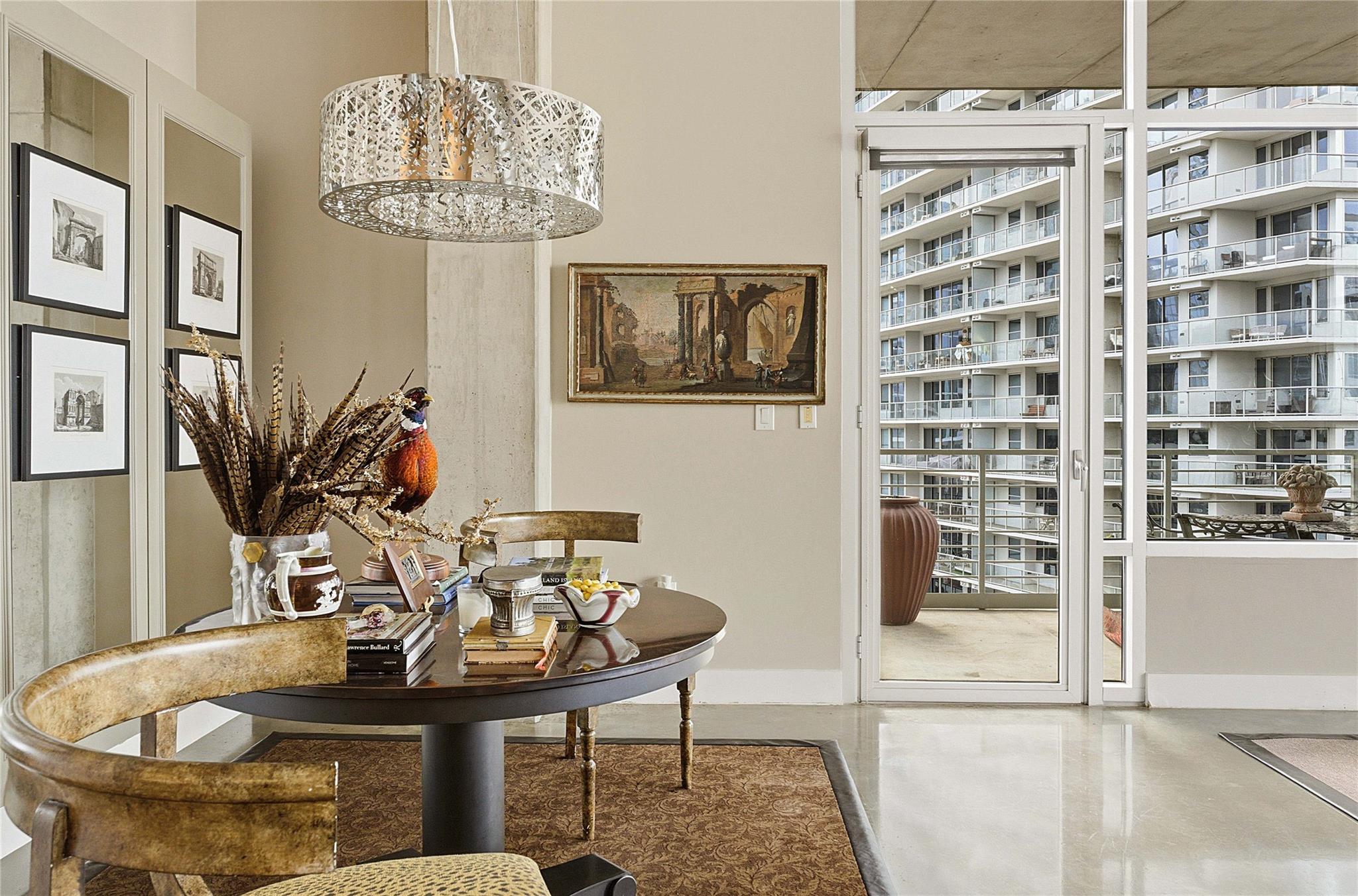 800 W 5th St # 1001, Austin, TX 78703