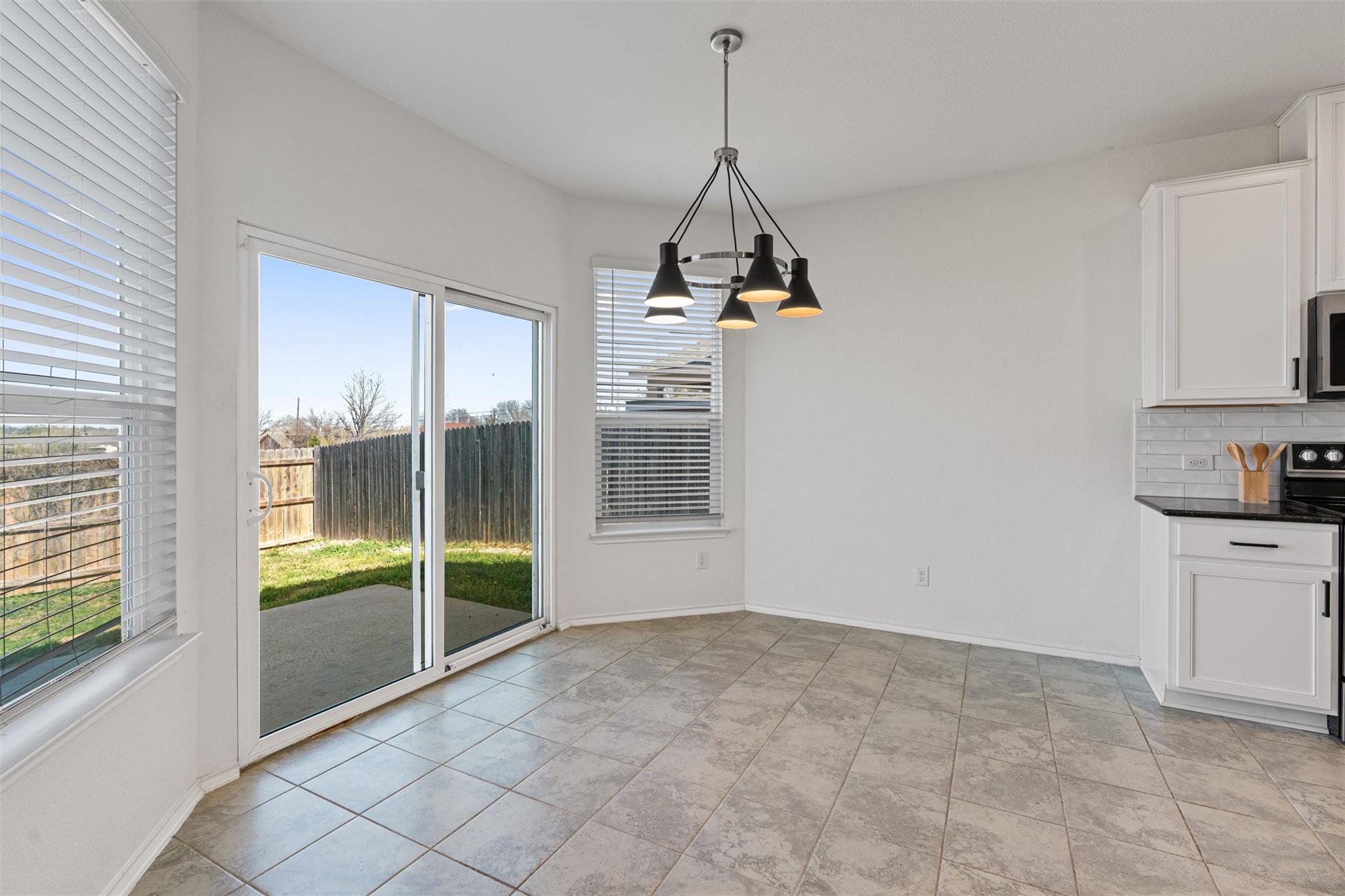 204 Benmyrtle Trl, Georgetown, TX 78626