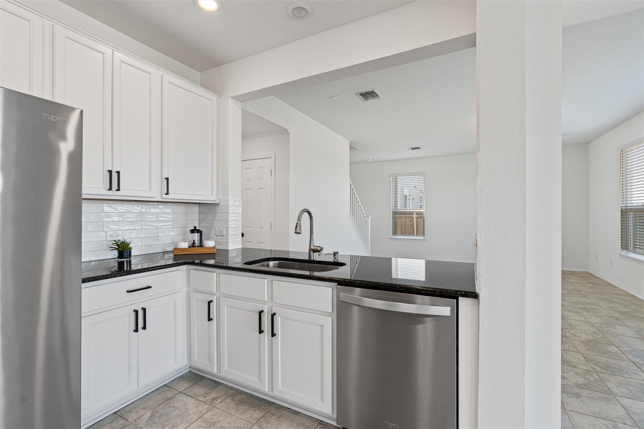 204 Benmyrtle Trl, Georgetown, TX 78626