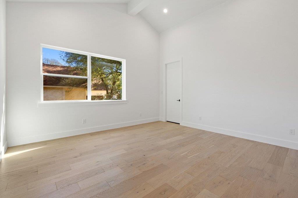 47 War Bonnet, Wimberley, TX 78676