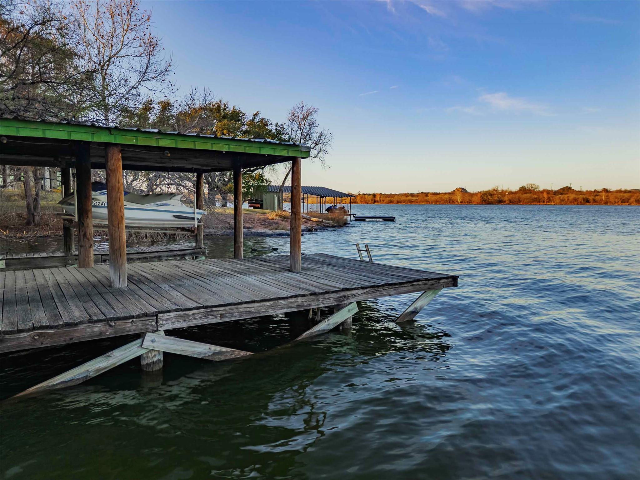 185 Roadrunner Ln, Burnet, TX 78611