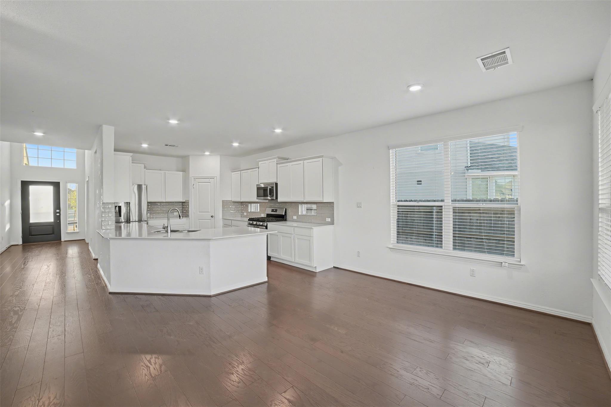 164 Lenera Dr, Liberty Hill, TX 78642