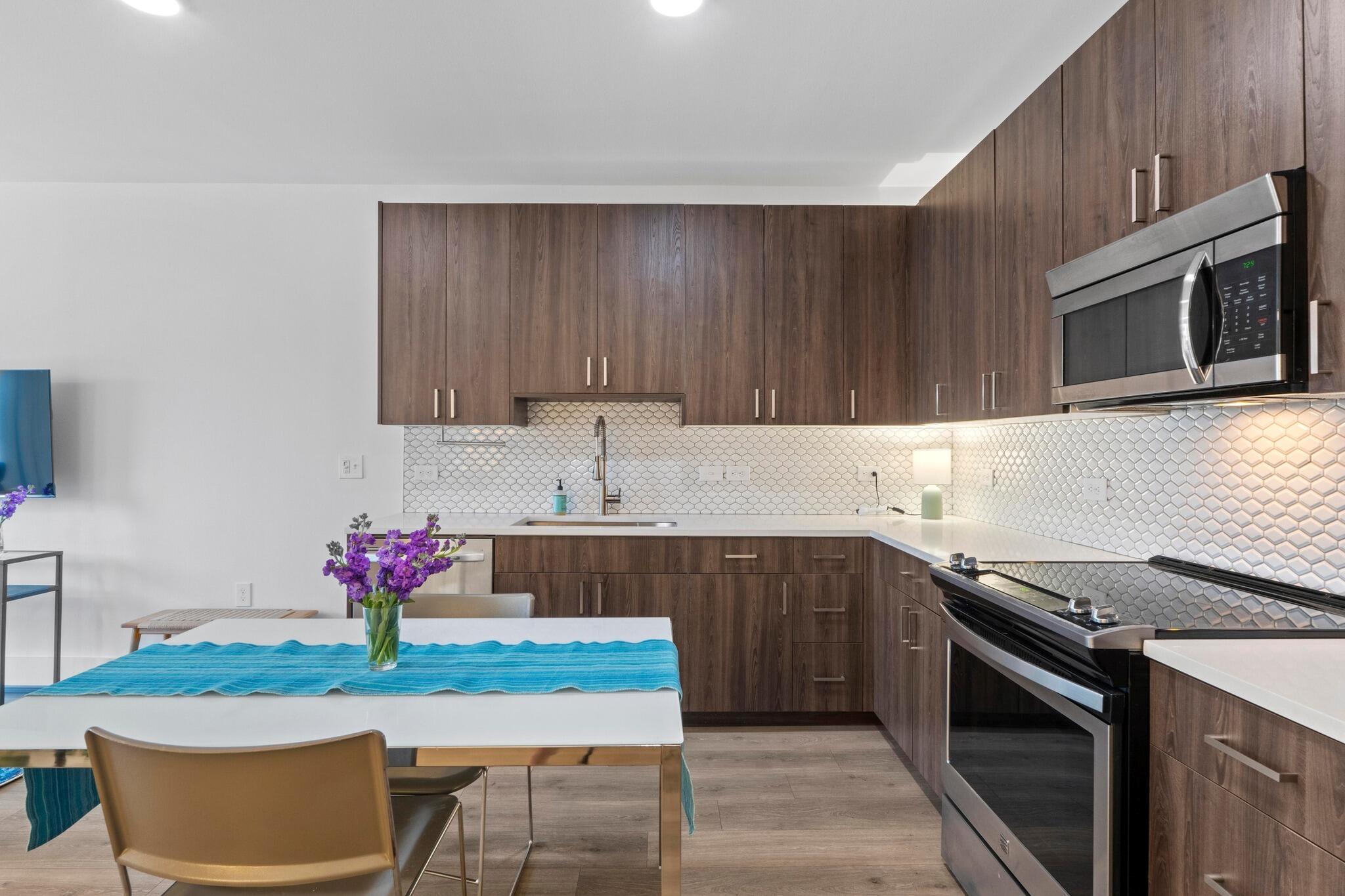 2213 Poquito St # 319, Austin, TX 78722