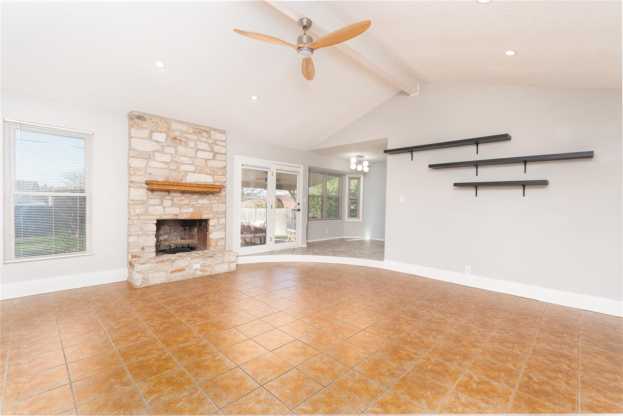 501 Greenway Dr, Pflugerville, TX 78660