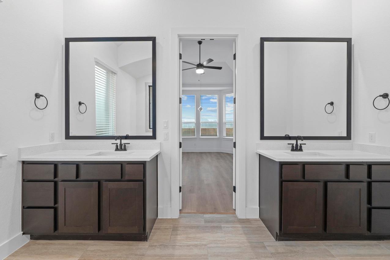 2013 Tobiano Trce, Georgetown, TX 78633