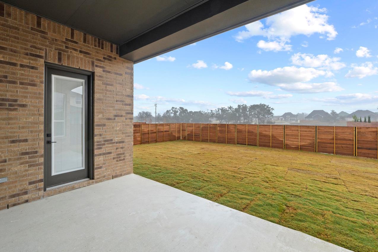 2013 Tobiano Trce, Georgetown, TX 78633