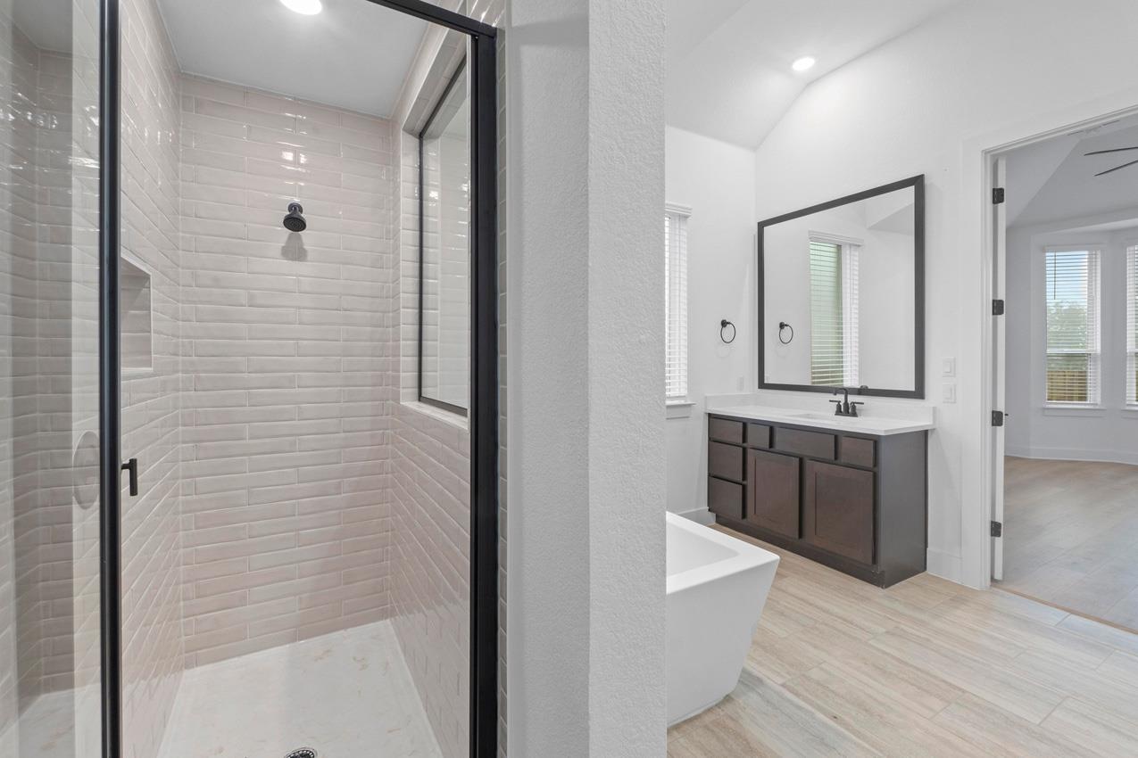 2013 Tobiano Trce, Georgetown, TX 78633