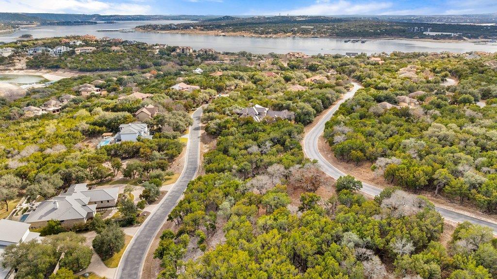 17609 Regatta View Dr, Jonestown, TX 78645