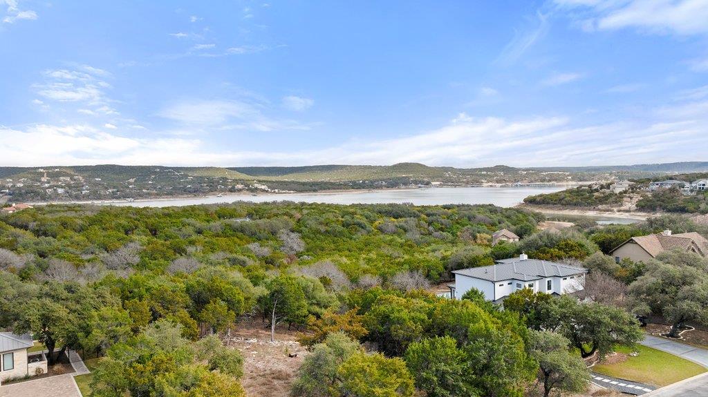 17609 Regatta View Dr, Jonestown, TX 78645