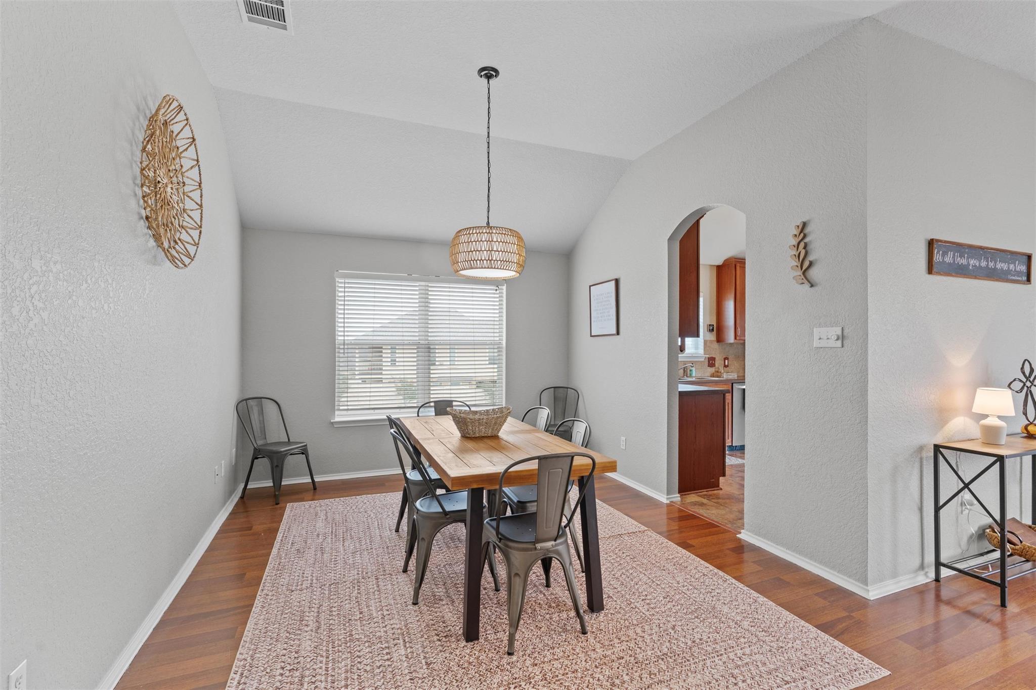 1587 Haynie Bnd, Round Rock, TX 78665