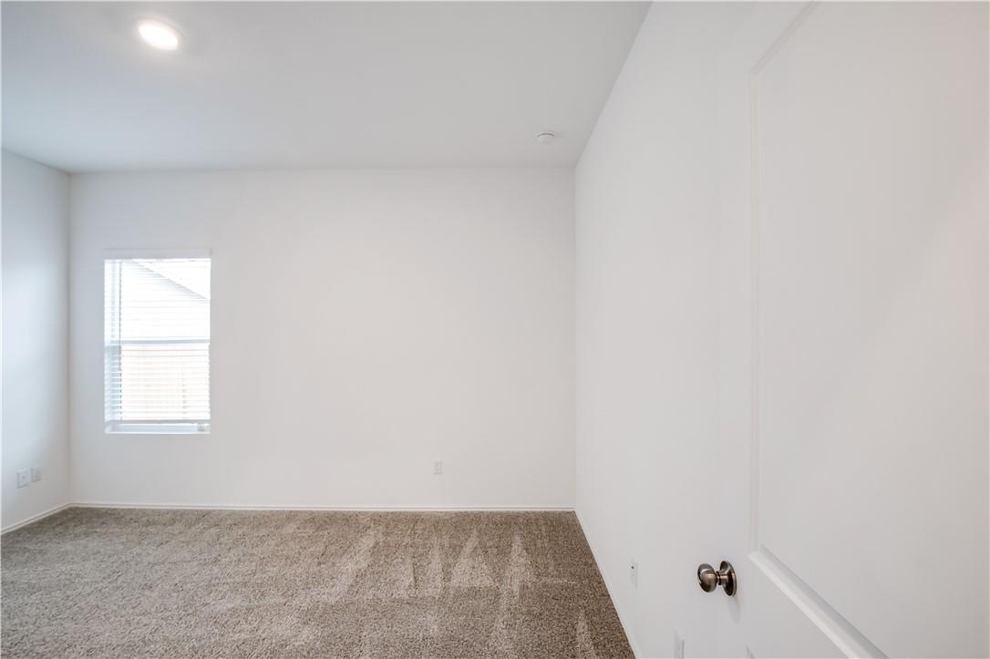 328 Mica Trl, Maxwell, TX 78656