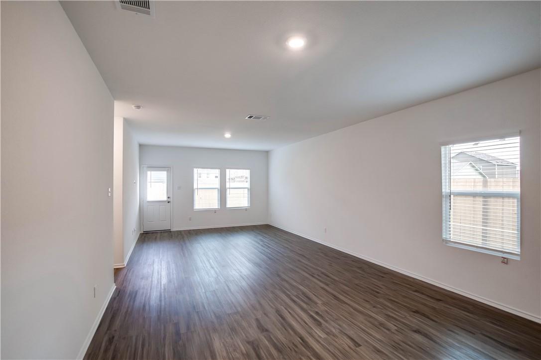 328 Mica Trl, Maxwell, TX 78656