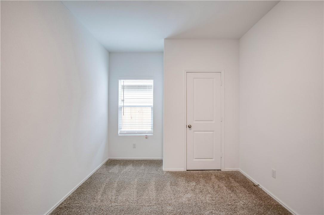 328 Mica Trl, Maxwell, TX 78656