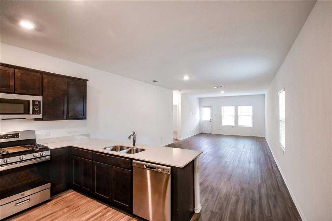 328 Mica Trl, Maxwell, TX 78656