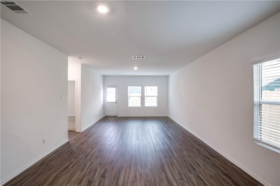 328 Mica Trl, Maxwell, TX 78656