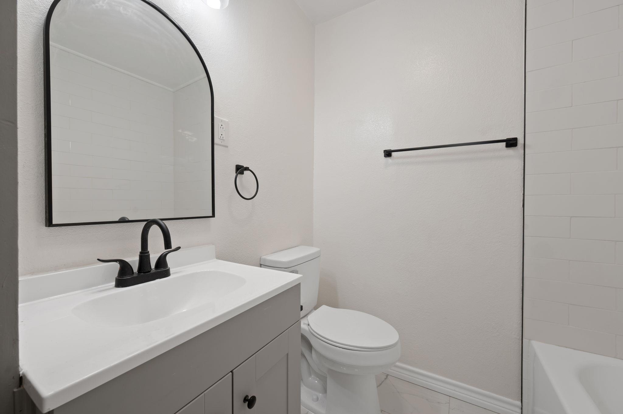 1418 N Wall St, Belton, TX 76513