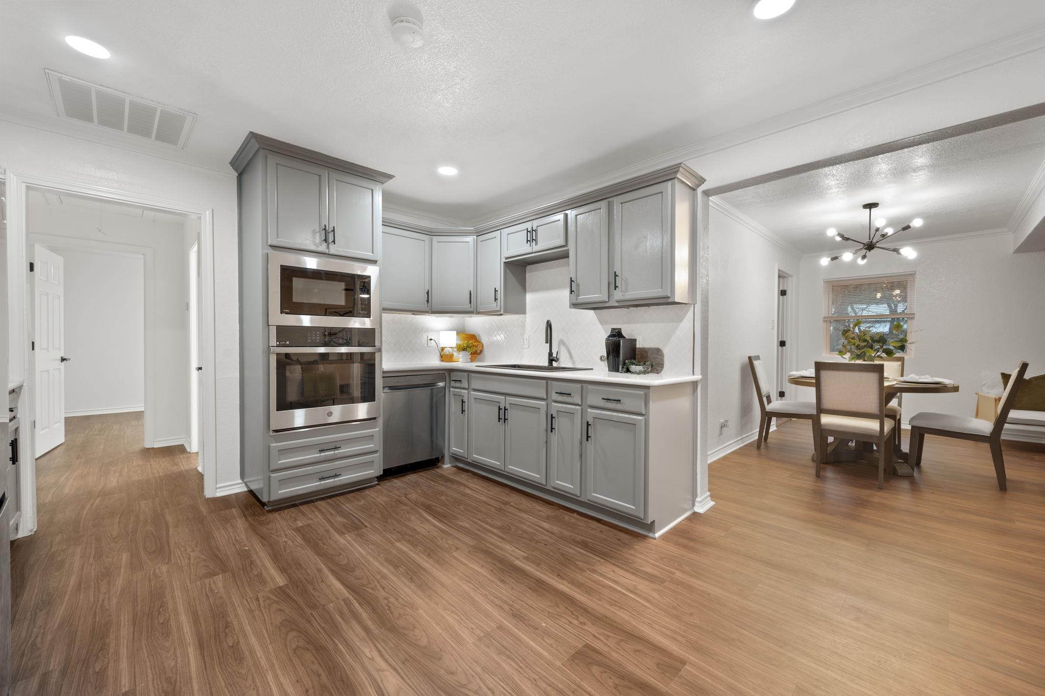 1418 N Wall St, Belton, TX 76513