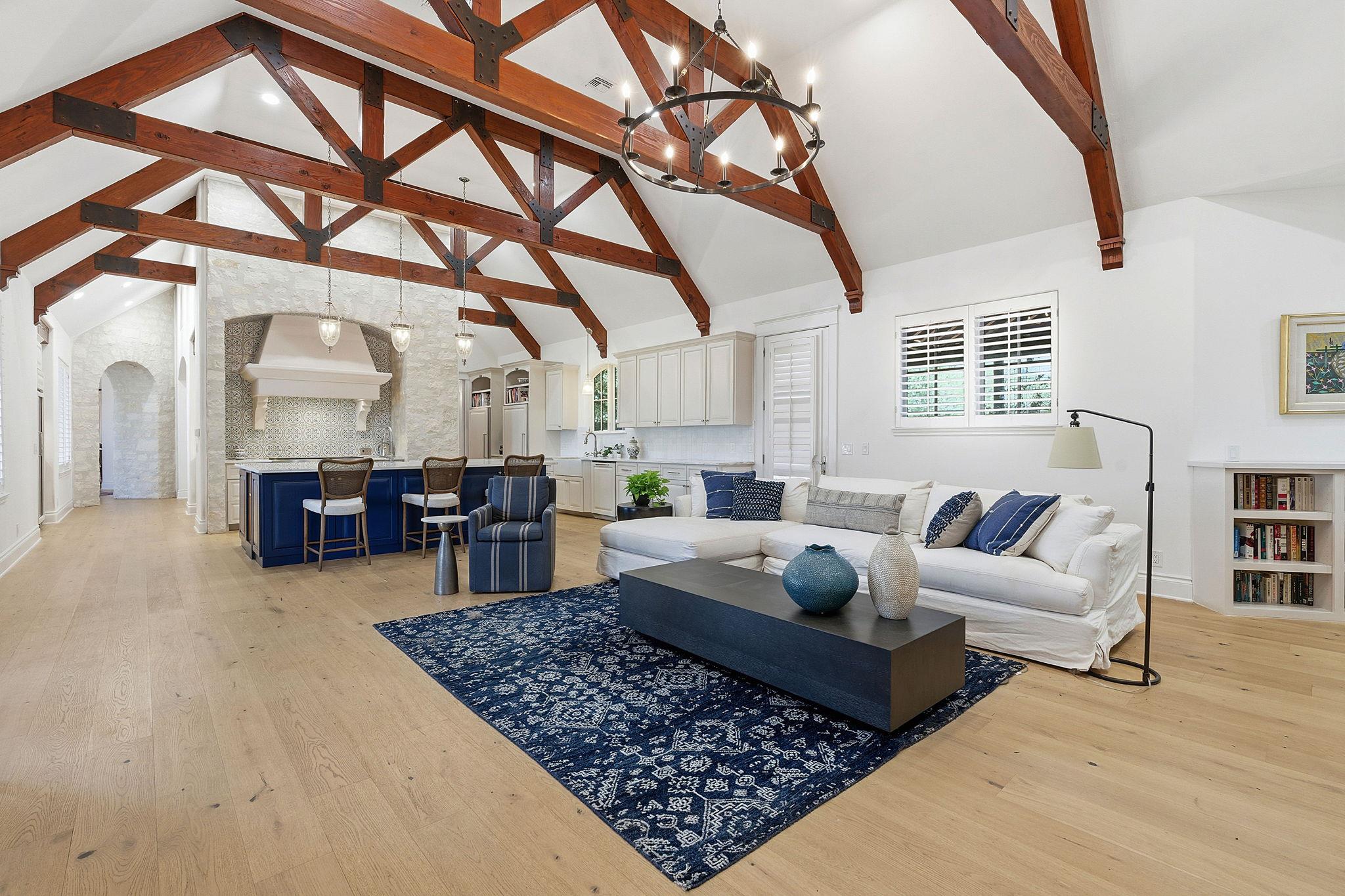 16400 Hamilton Pool Rd, Austin, TX 78738