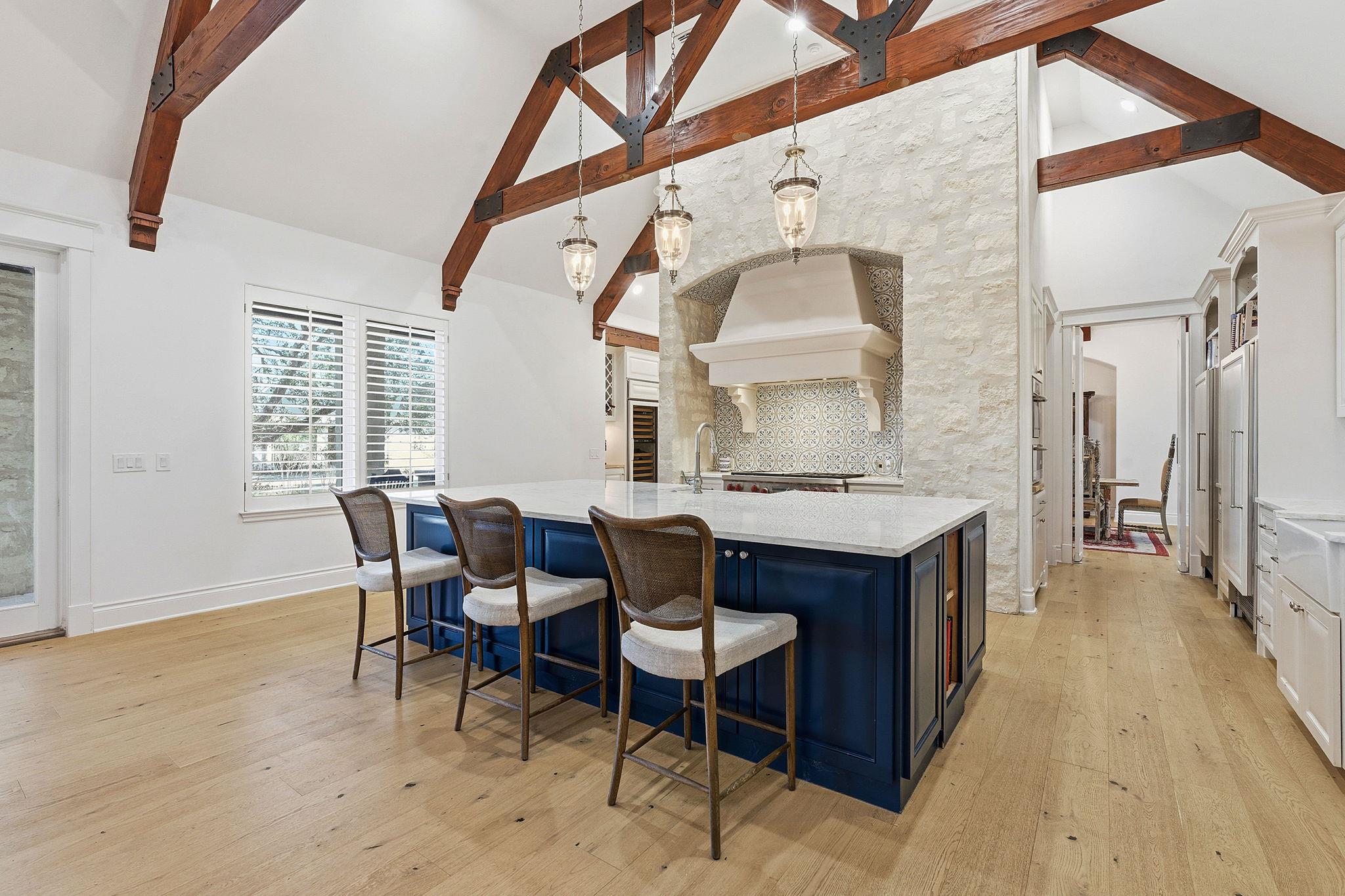 16400 Hamilton Pool Rd, Austin, TX 78738